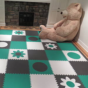 Fun with Circles and Flowers- Stylish Children's Playroom Floor- D177